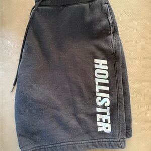 Hollister Black Shorts (sweatshorts) Large